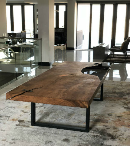 Mutami Dining Table